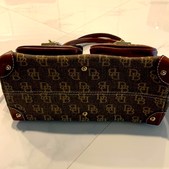 Dooney & Burke handbag 👜 - Picture 7 of 10